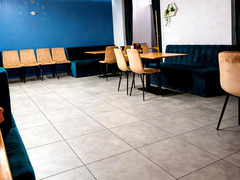 коммерческая по адресу Яблунева ул., 1/2