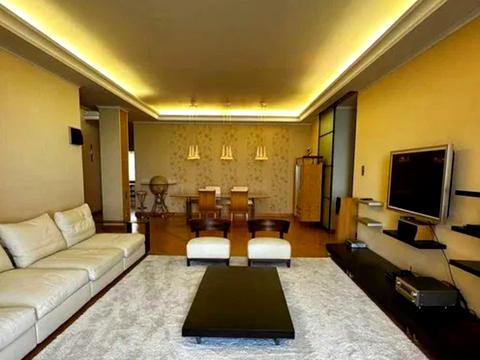 квартира за адресою Чорноморська вул., 1