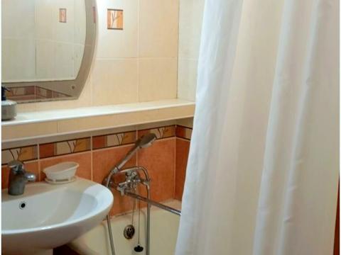 квартира за адресою Ньютона вул., 121а