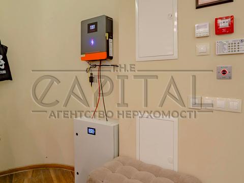 коммерческая по адресу Евгения Коновальца ул. (Щорса), 36-В