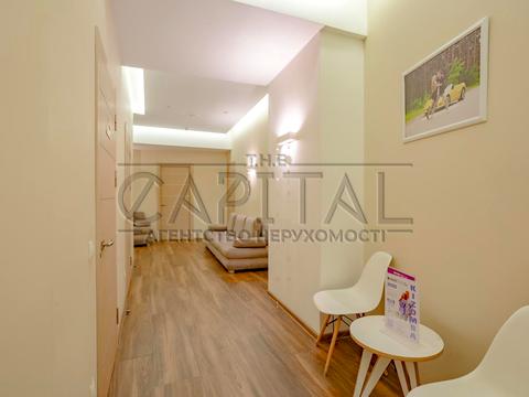 коммерческая по адресу Евгения Коновальца ул. (Щорса), 36-В