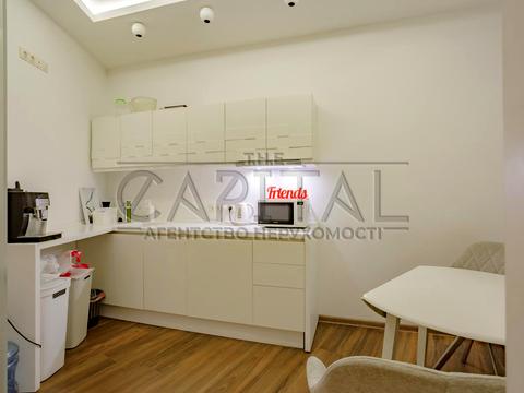 коммерческая по адресу Евгения Коновальца ул. (Щорса), 36-В