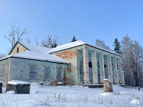 комерційна за адресою Головна, 1/1