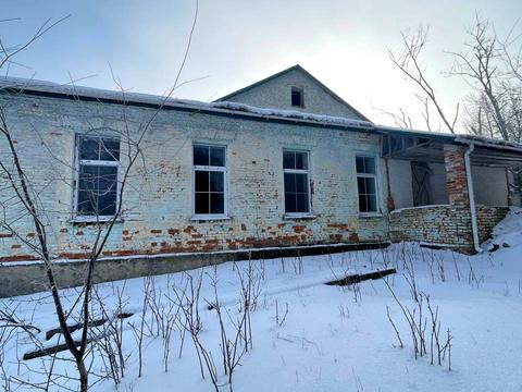 комерційна за адресою Головна, 1/1