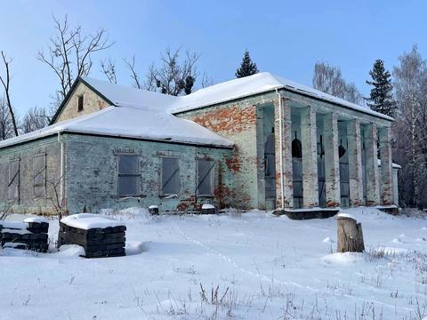 комерційна за адресою Головна, 1/1