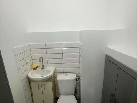 комерційна за адресою Гайова вул., 5