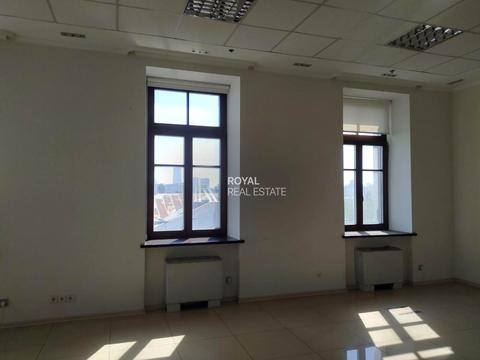 коммерческая по адресу Богдана Хмельницкого ул., 23