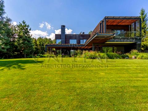 дом по адресу центральна