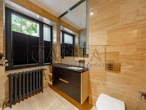 дом по адресу центральна