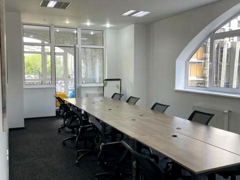 комерційна за адресою Київ, Антоновича вул. (Горького), 72