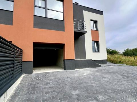 дом по адресу Дорошенка