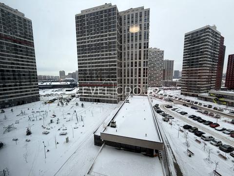 квартира за адресою Олександра Олеся вул., 10