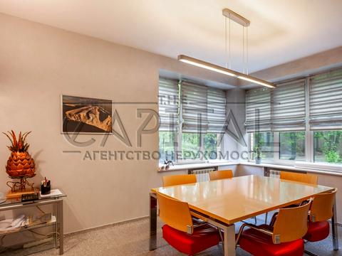 комерційна за адресою Київ, Василя Тютюнника вул. (Анрі Барбюса), 5-В