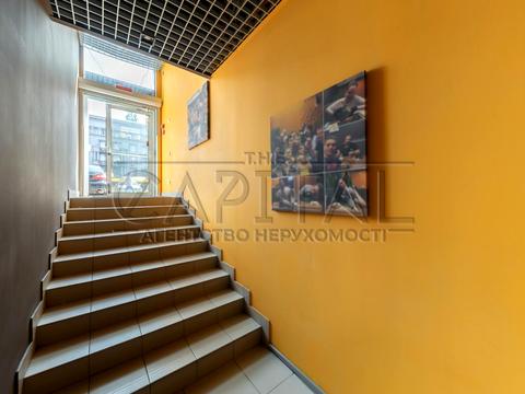 комерційна за адресою Київ, Берестейський просп. (Перемоги), 26