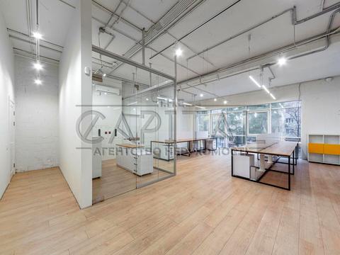 комерційна за адресою Київ, Саперне Поле вул., 12