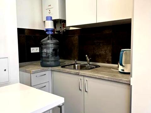 комерційна за адресою Київ, Соборності просп. (Возз'єднання), 30-А