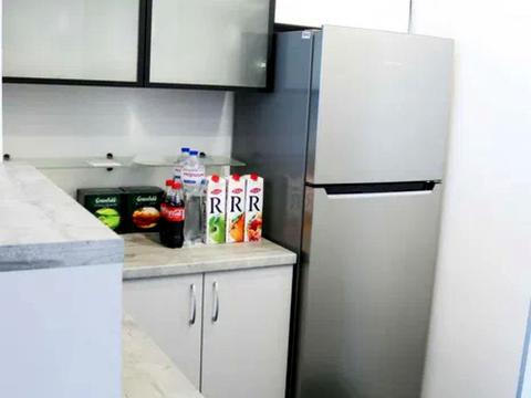 комерційна за адресою Київ, Соборності просп. (Возз'єднання), 30-А