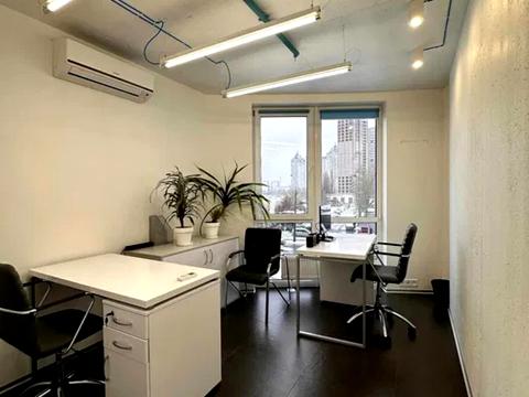 комерційна за адресою Київ, Соборності просп. (Возз'єднання), 30-А