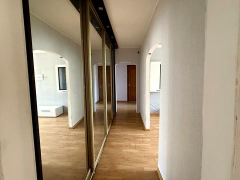 квартира за адресою Перемоги вул., 11