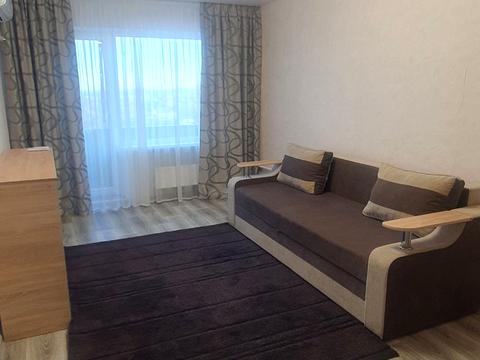 квартира за адресою Автозаводська вул., 30