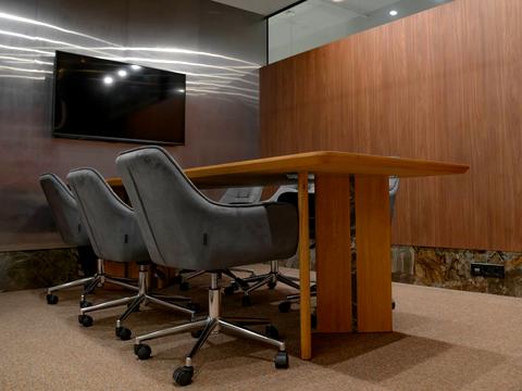 комерційна за адресою Іоанна Павла II вул. (Патріса Лумумби), 6/1