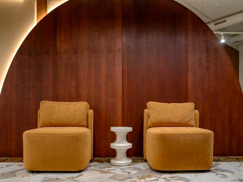 комерційна за адресою Іоанна Павла II вул. (Патріса Лумумби), 6/1