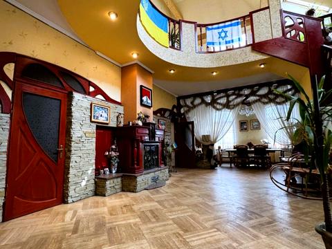 квартира за адресою Ярослава Мудрого вул., 27