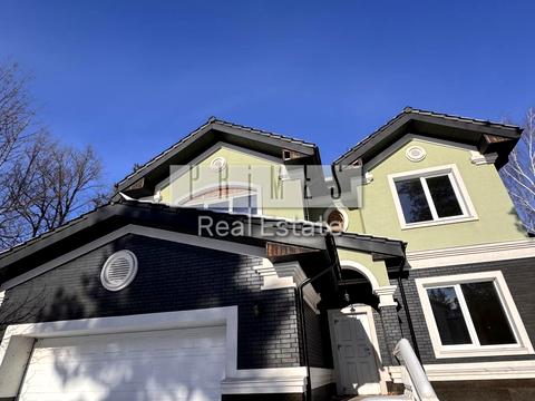 будинок за адресою Набережна вул.