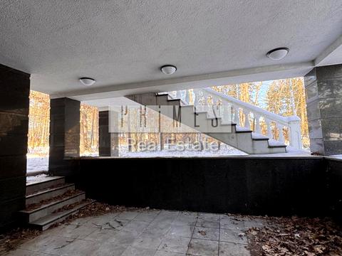 будинок за адресою Набережна вул.