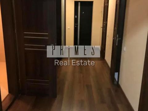 комерційна за адресою Кловський узвіз (Кловський), 7