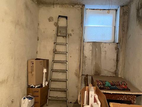 комерційна за адресою Марії Заньковецької вул., 3