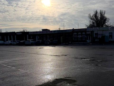 комерційна за адресою 129-ї Бригади Територіальної Оборони вул. (Купріна), 123