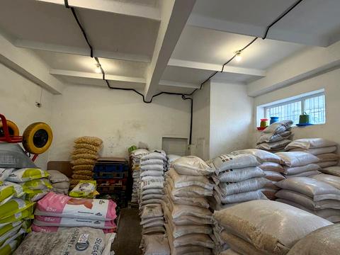 комерційна за адресою 129-ї Бригади Територіальної Оборони вул. (Купріна), 123