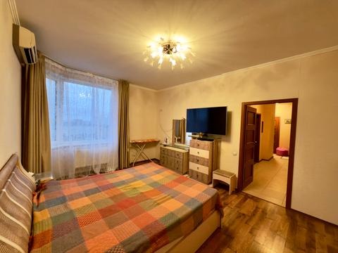 квартира за адресою Середньофонтанська вул., 19б