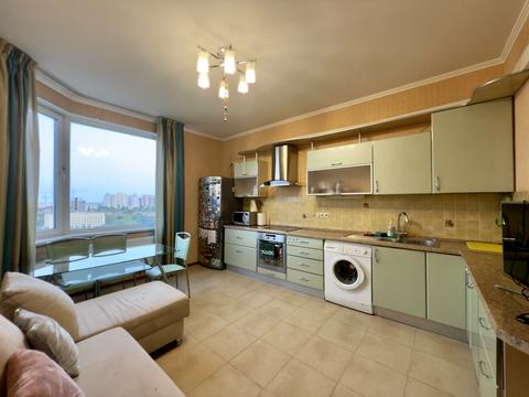 квартира за адресою Середньофонтанська вул., 19б