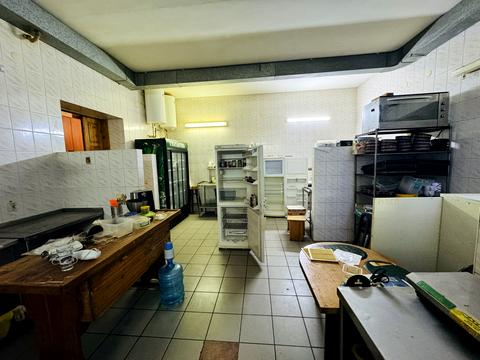 коммерческая по адресу Пилипа Орлика ул., 3А