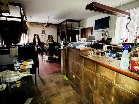 коммерческая по адресу Пилипа Орлика ул., 3А