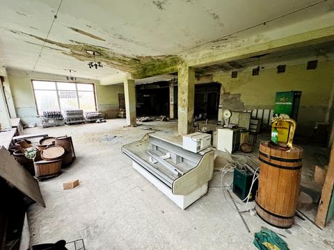 коммерческая по адресу Трускавецкая ул., 73