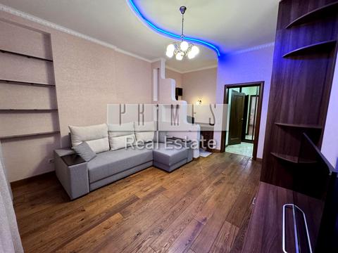 квартира по адресу Андрея Верхогляда ул. (Михайла Драгомирова), 12