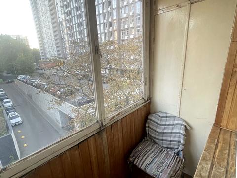 квартира за адресою Ростиславська вул. (Маршала Рибалка), 5