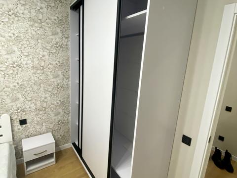 квартира по адресу Олександра Олеся ул., 10