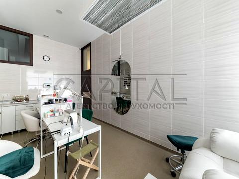 комерційна за адресою Василя Тютюнника вул. (Анрі Барбюса), 51/1А