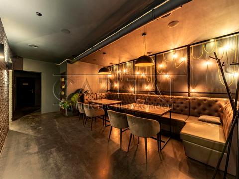 коммерческая по адресу Тараса Шевченко бульв., 2