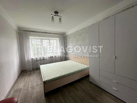 квартира по адресу Ивана Миколайчука ул. (Серафимовича), 13