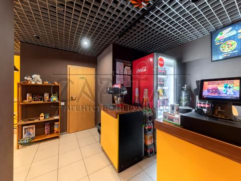 комерційна за адресою Київ, Берестейський просп. (Перемоги), 26