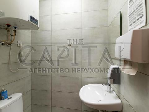 комерційна за адресою Київ, Берестейський просп. (Перемоги), 26