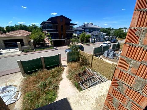 будинок за адресою с. Ліски, Флоренция, 10