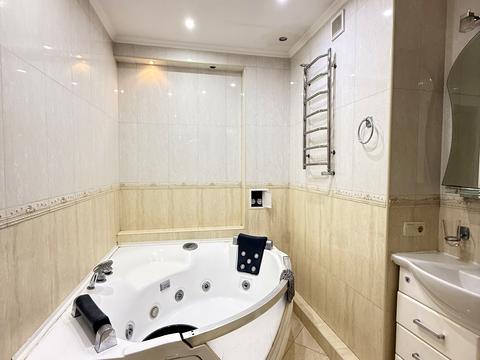 квартира по адресу Днепровская набережная ул., 19-В