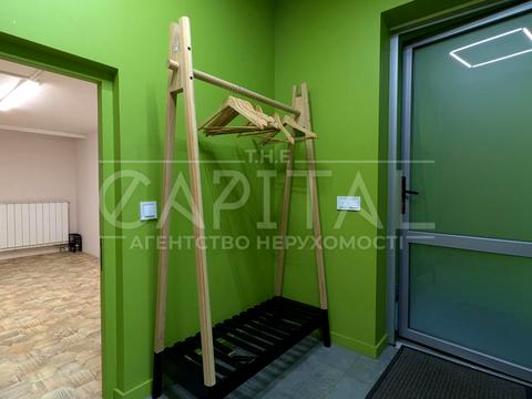 комерційна за адресою Оболонська набережна вул., 7