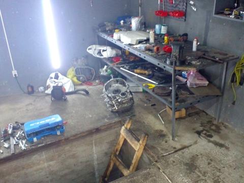 комерційна за адресою Лозовая, 1